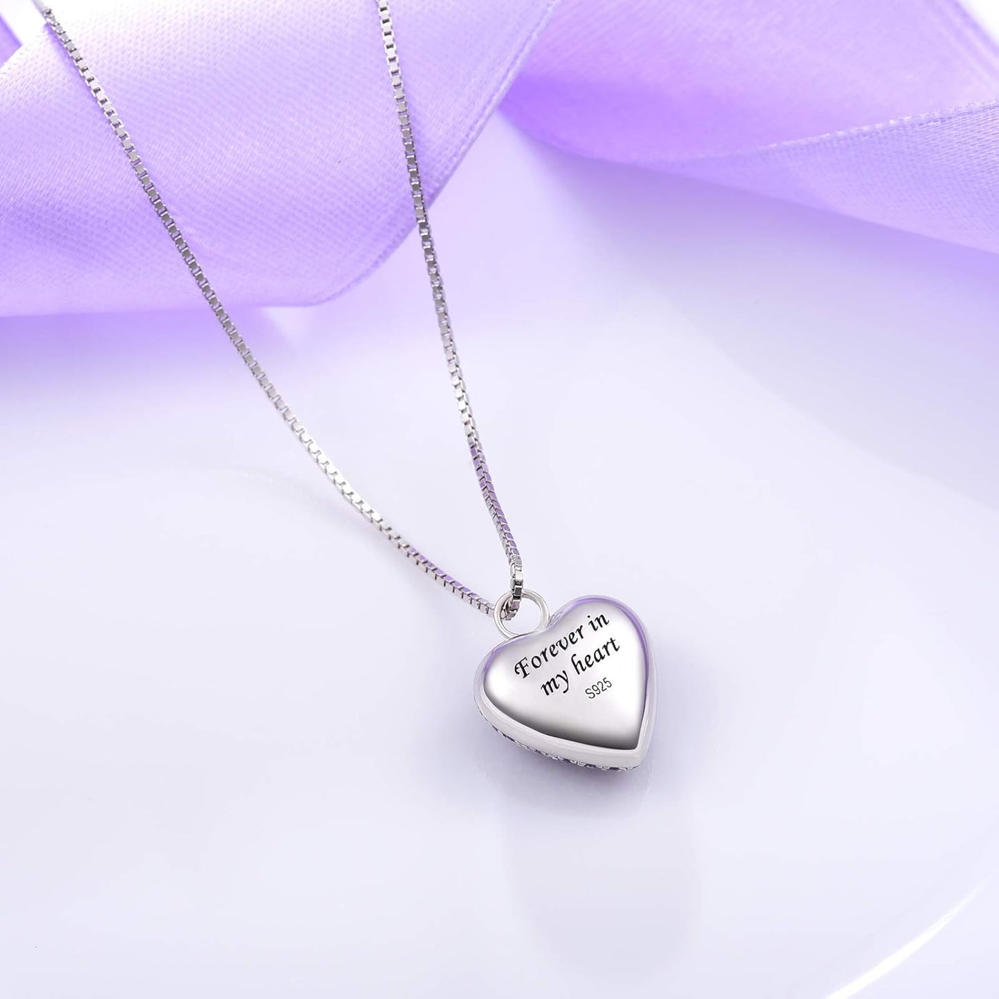 Sterling Silver Heart Urn Necklace – Memorial Pendant for Ashes & Loved Ones