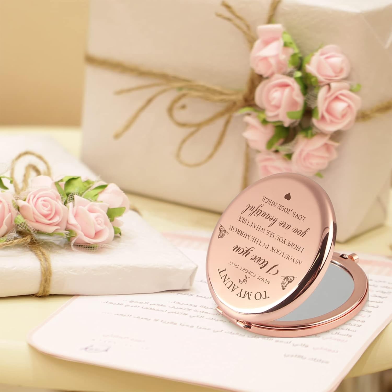 Rose Gold Compact Mirror – Elegant Gift for Aunt